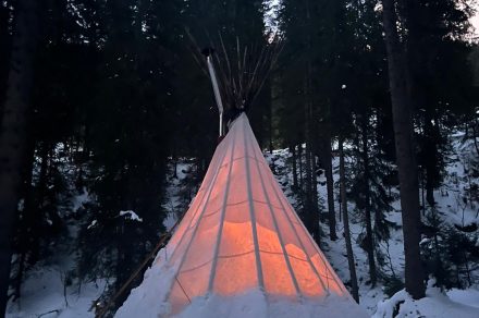 Randonnée nocturne et repas en tipi